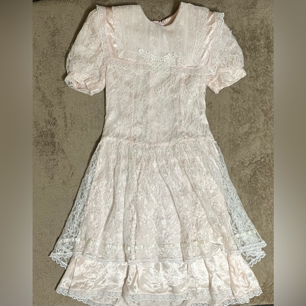 Jessica McClintock Gunne Sax Pink Lace Dress